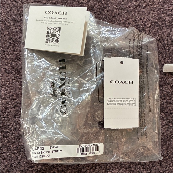 Coach Butterfly Print Card Holder - Cream, Yellow, Pink, Blue New w Key Chain - Picture 5 of 5